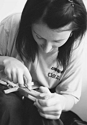2011-08-177-7000-12a